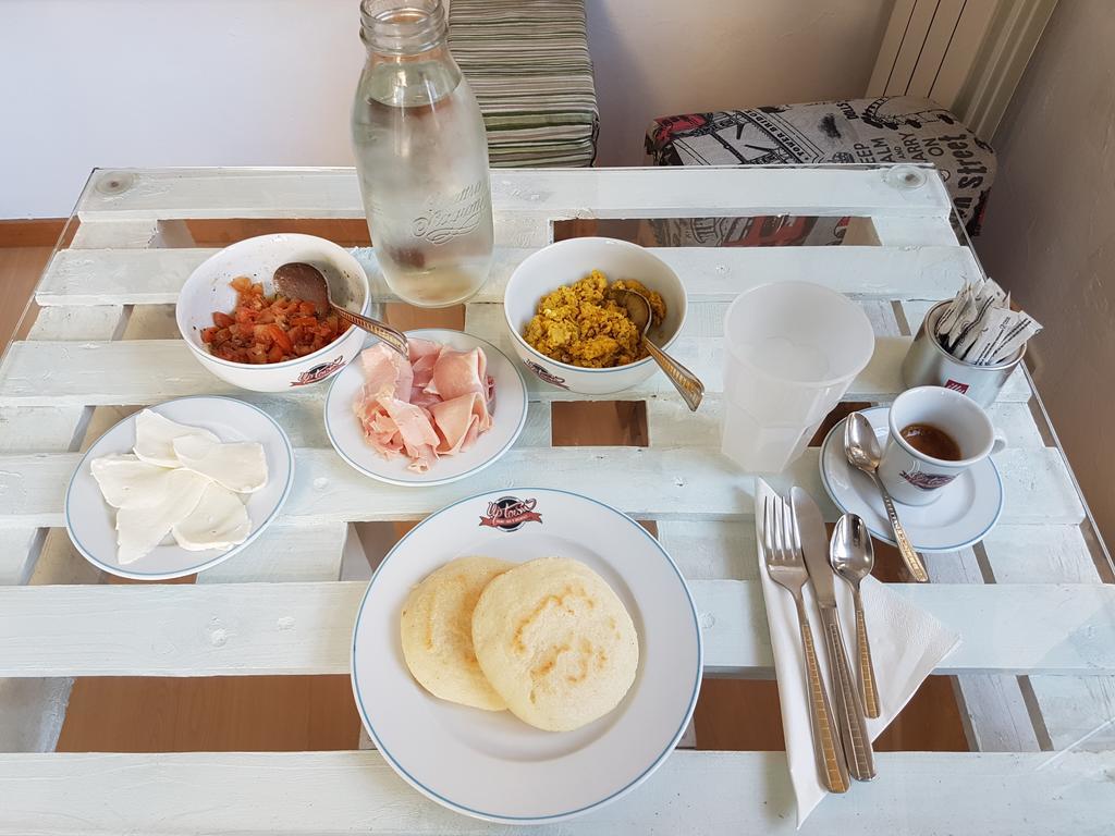 Uptown B'N'B Otel Bergamo Dış mekan fotoğraf