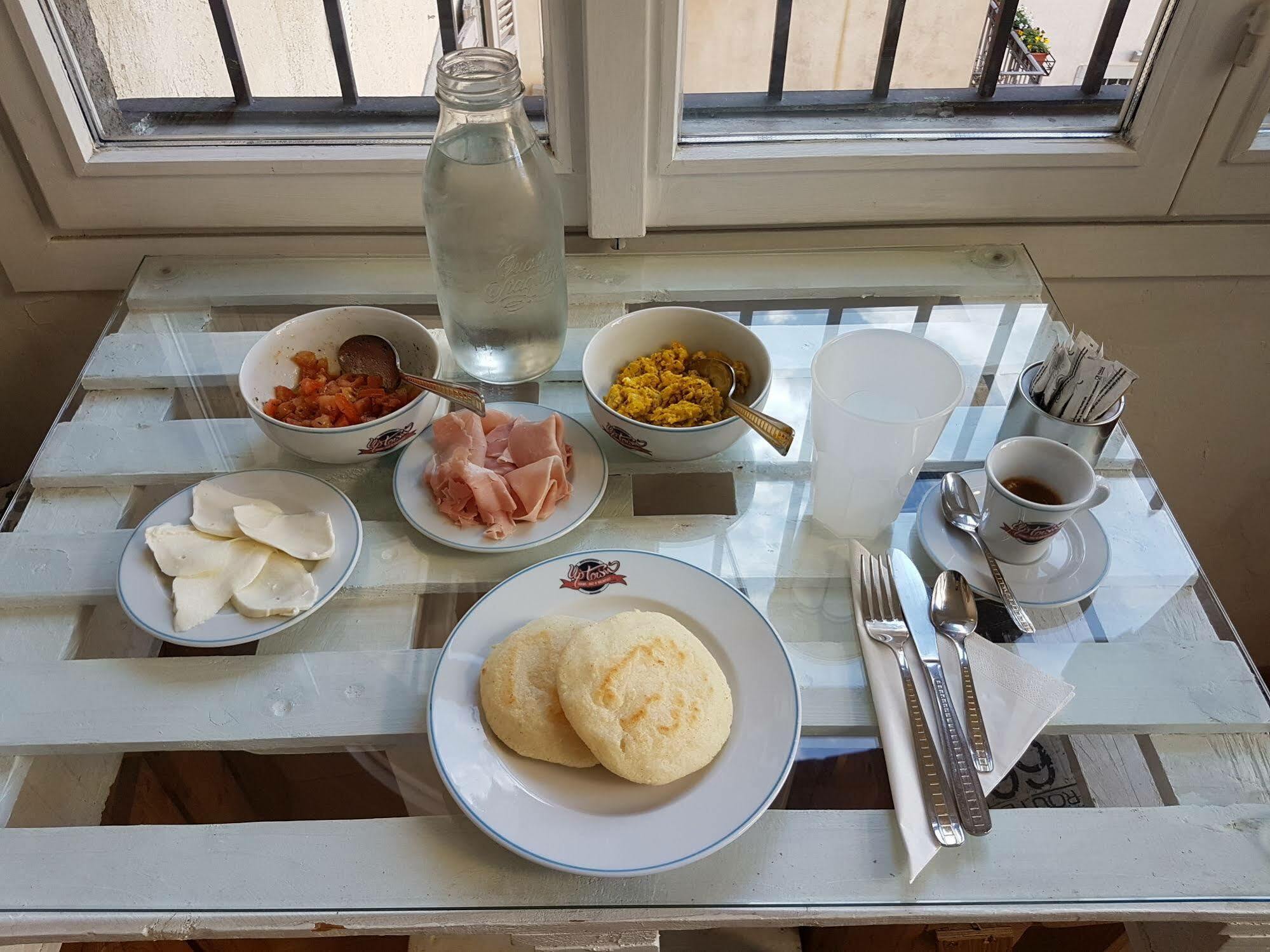 Uptown B'N'B Otel Bergamo Dış mekan fotoğraf